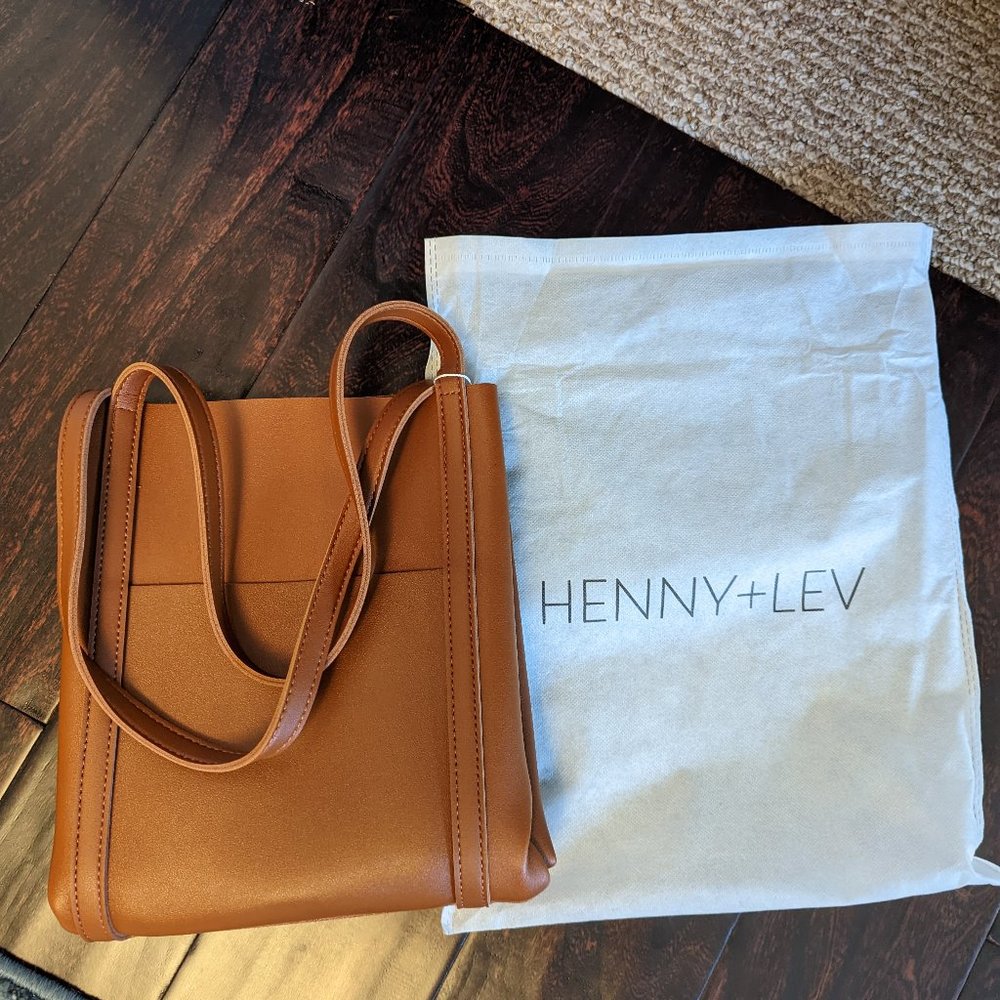 NWT Henry + Lev Vegan leather tote bag